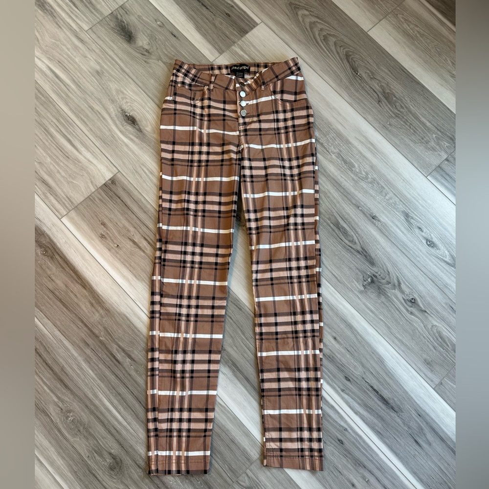 Women’s Plaid Pants